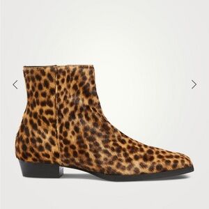 New Without Box Frame Le Maddox Leather Ankle Boot in Leopard Print